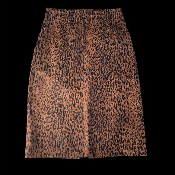 Danier Leopard Print Suede Leather Lined Skirt (size 2) - Picture 1 of 7
